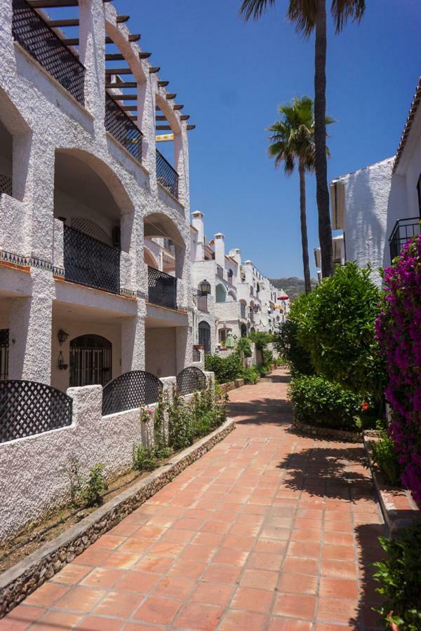 Apartamento Lovely Living In Nerja