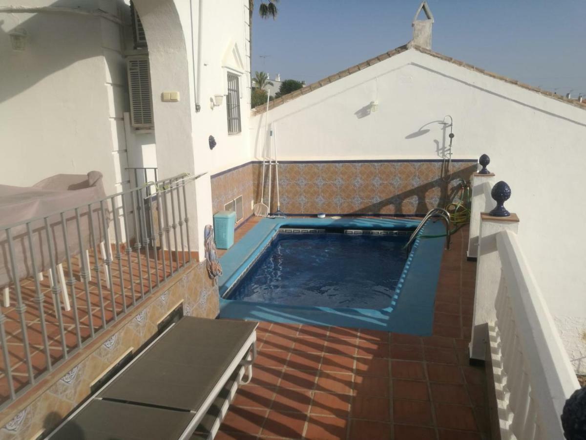 Adosado En Urb Flamingo * Nerja