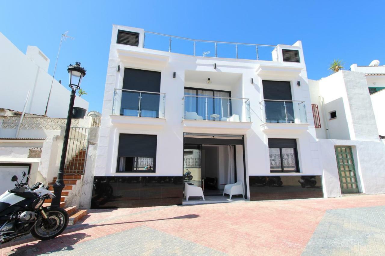 Apartamento 3 Gran8nerja *