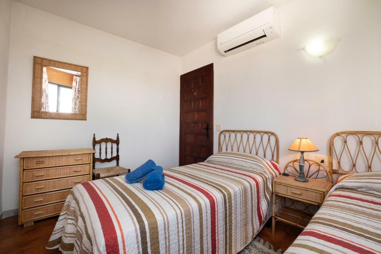 Palmeras 31 Menyber Nerja