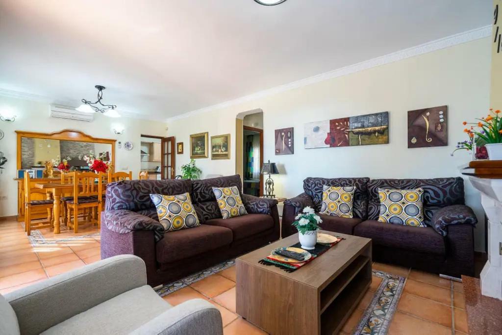 Villa Jorge Spainsunrentals 1022 Nerja