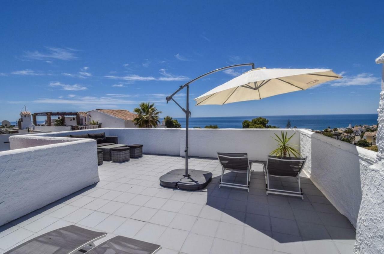 Santo Tomas 13 Menyber Nerja