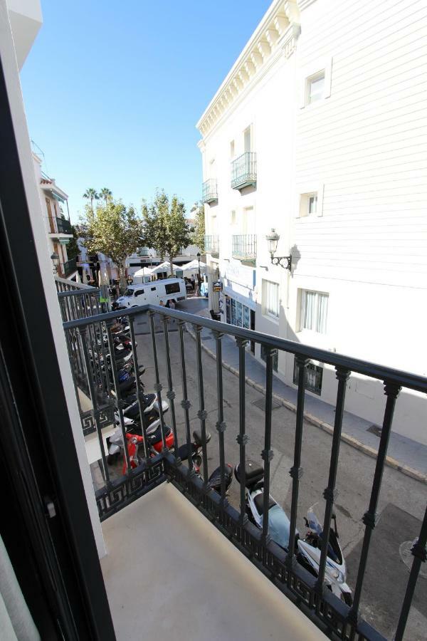 2 Gran8nerja * Nerja