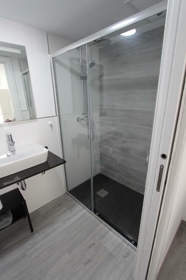 2 Gran8nerja Apartamento