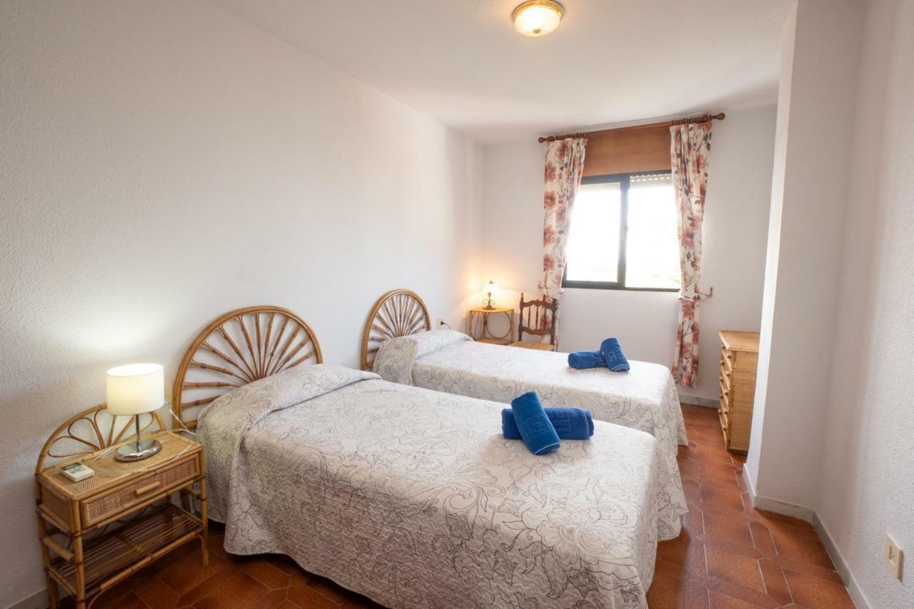 Palmeras 31 Menyber Nerja