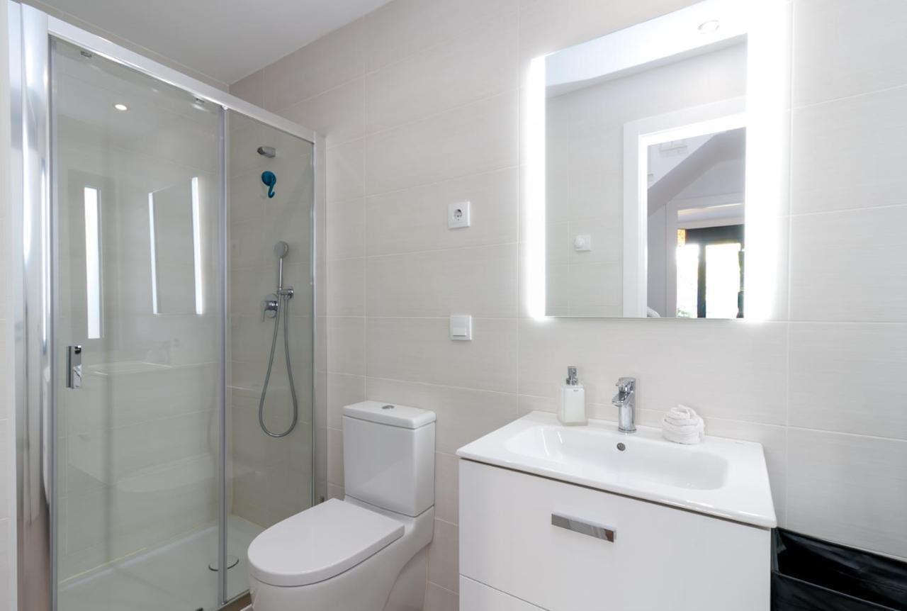 New Family Homes Los Mangos Holiday home Nerja