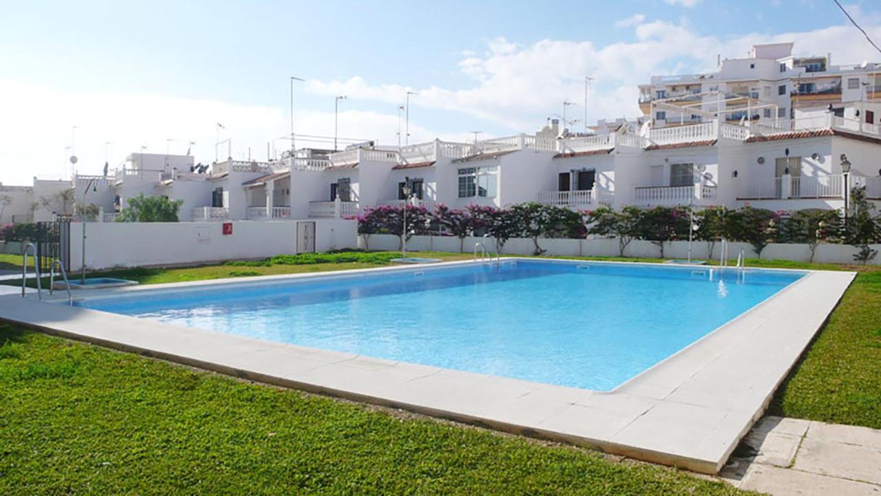 Apartamento Edf Delfin 4/10