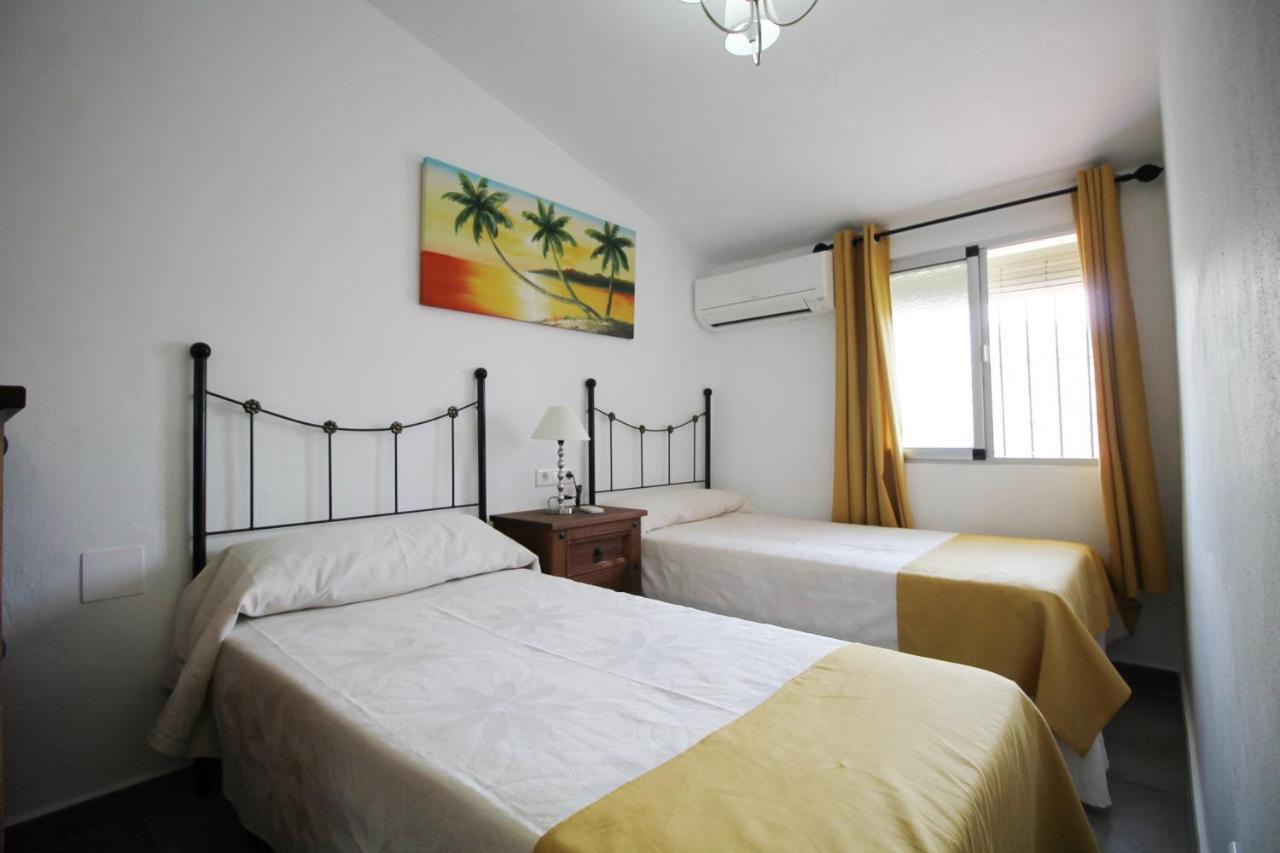 La Marina Spainsunrentals 1106 *