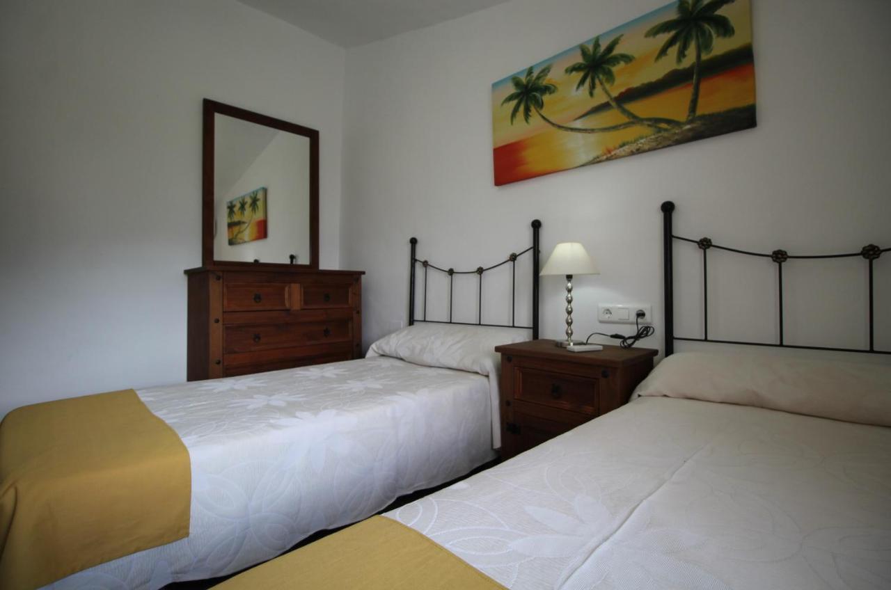 La Marina Spainsunrentals 1106 *