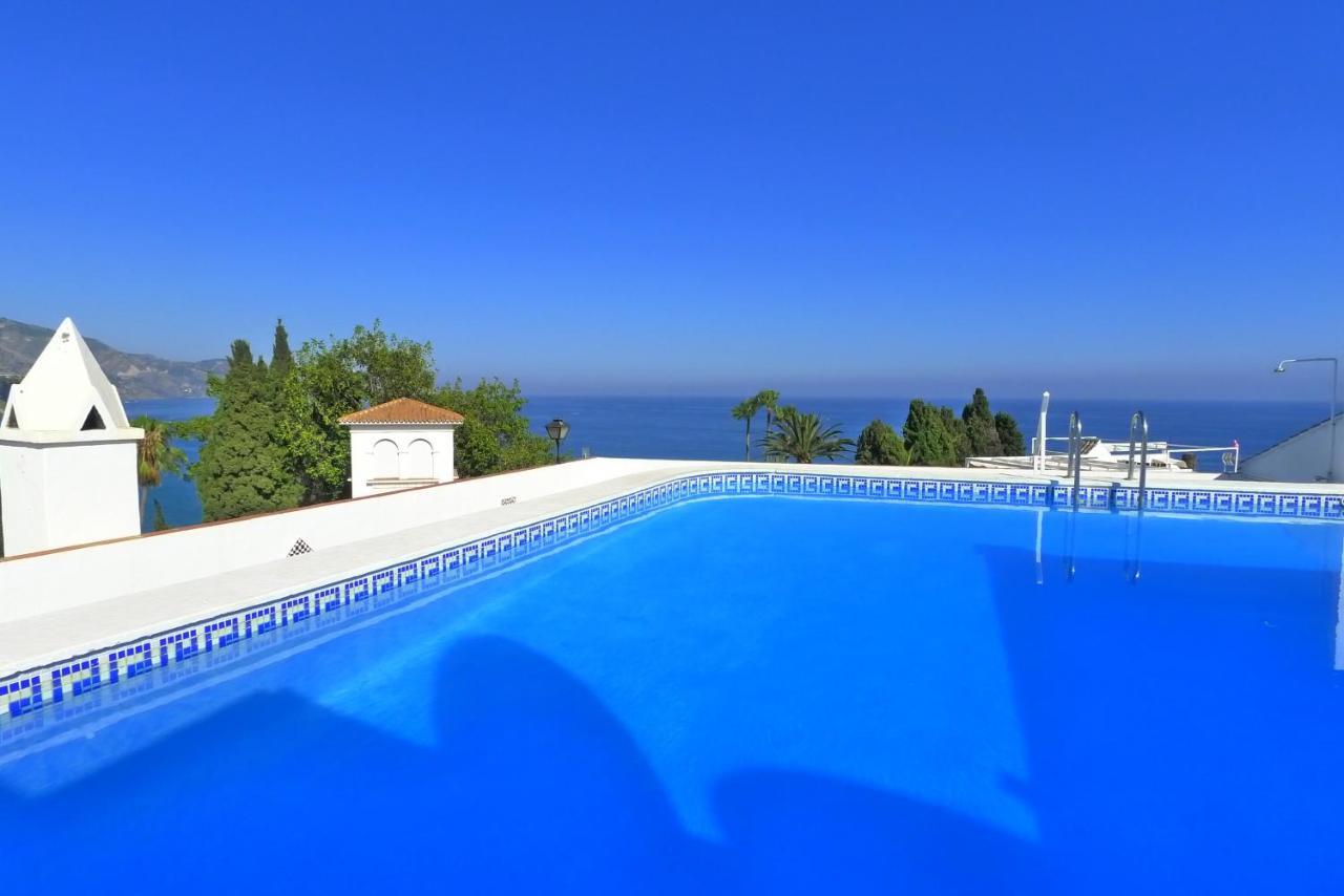 Carabeo 99 - Sleeps 4 Apartamento Nerja