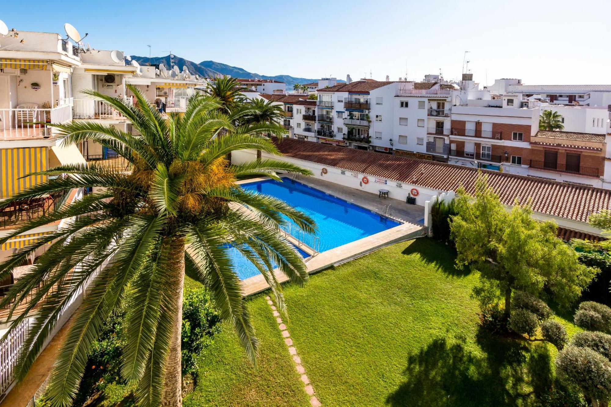 Edf Coronado, Nerja