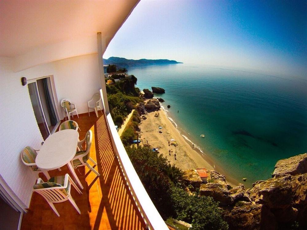 Carabeo Vista Mar Apartment Nerja