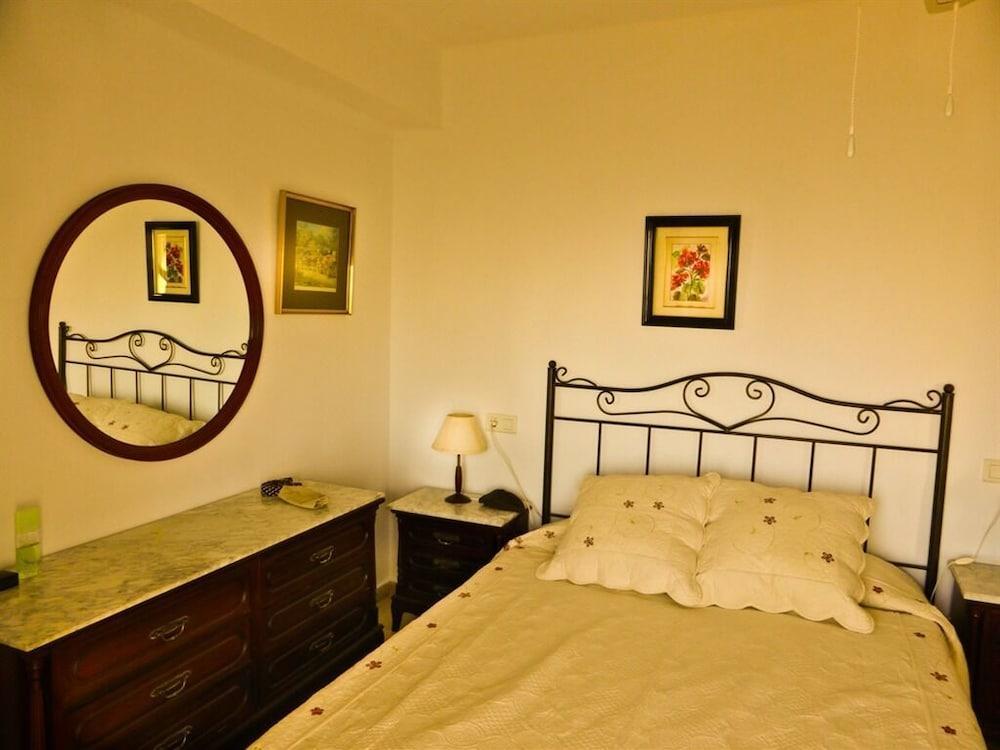 Carabeo Vista Mar Apartment Nerja