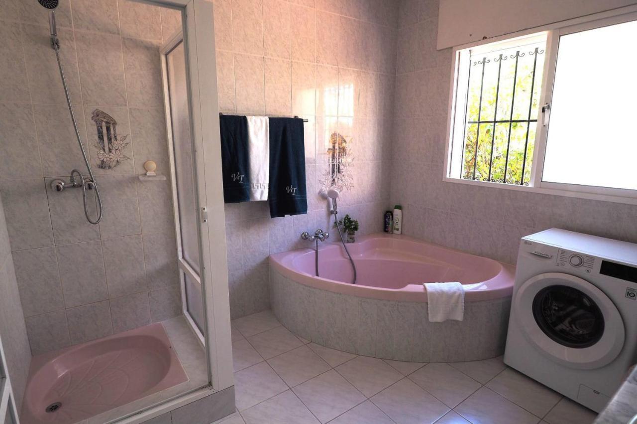 Paradise - Casa Del Barranco Nerja