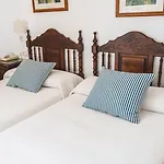 Hostal Marissal By Dorobe