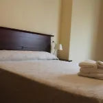 Apartamentos Turisticos Plaza Del Olvido