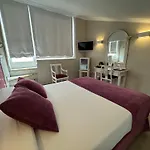 Hotel Plaza Cavana
