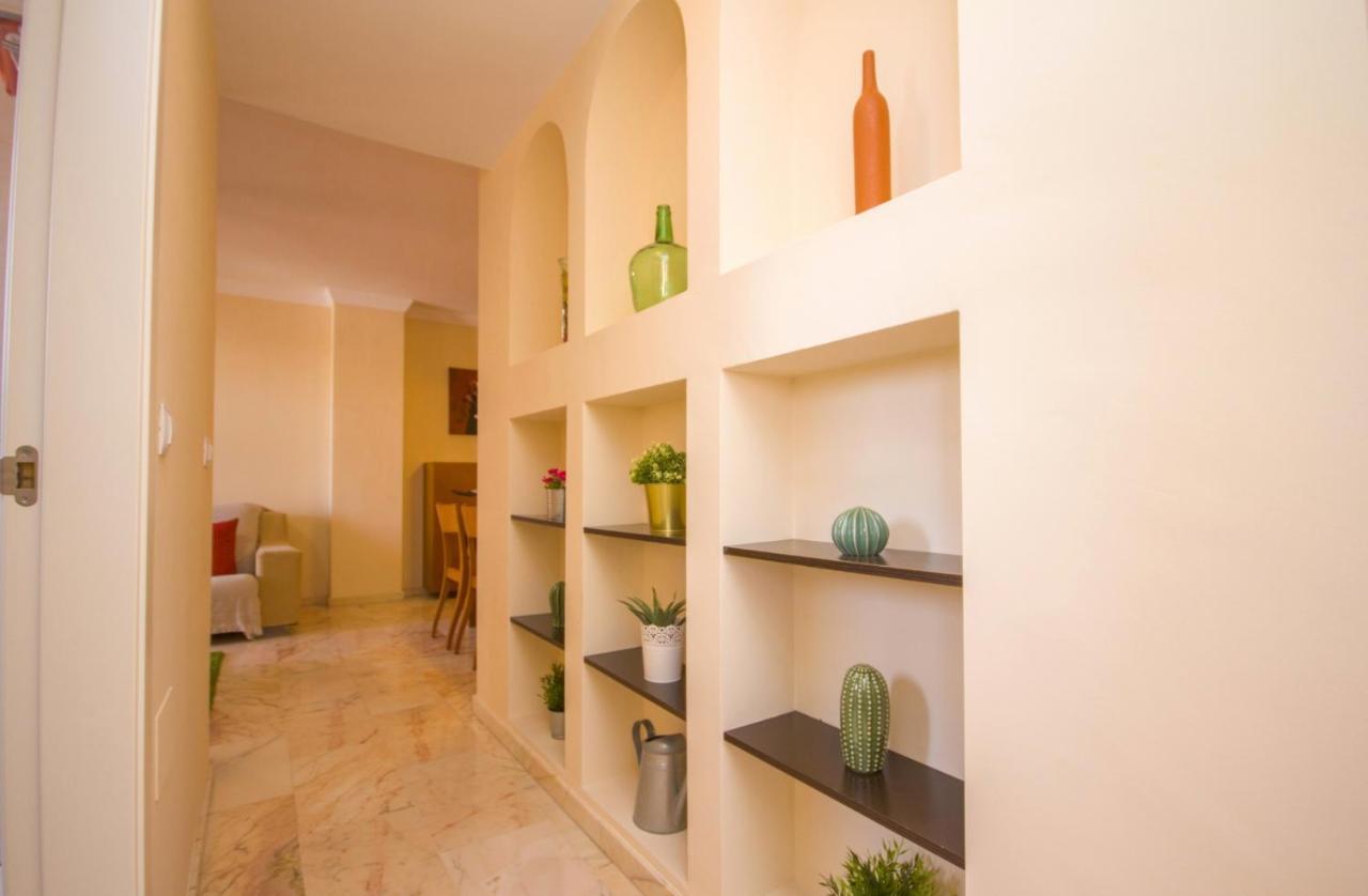 Albi Burriana Apartment Nerja