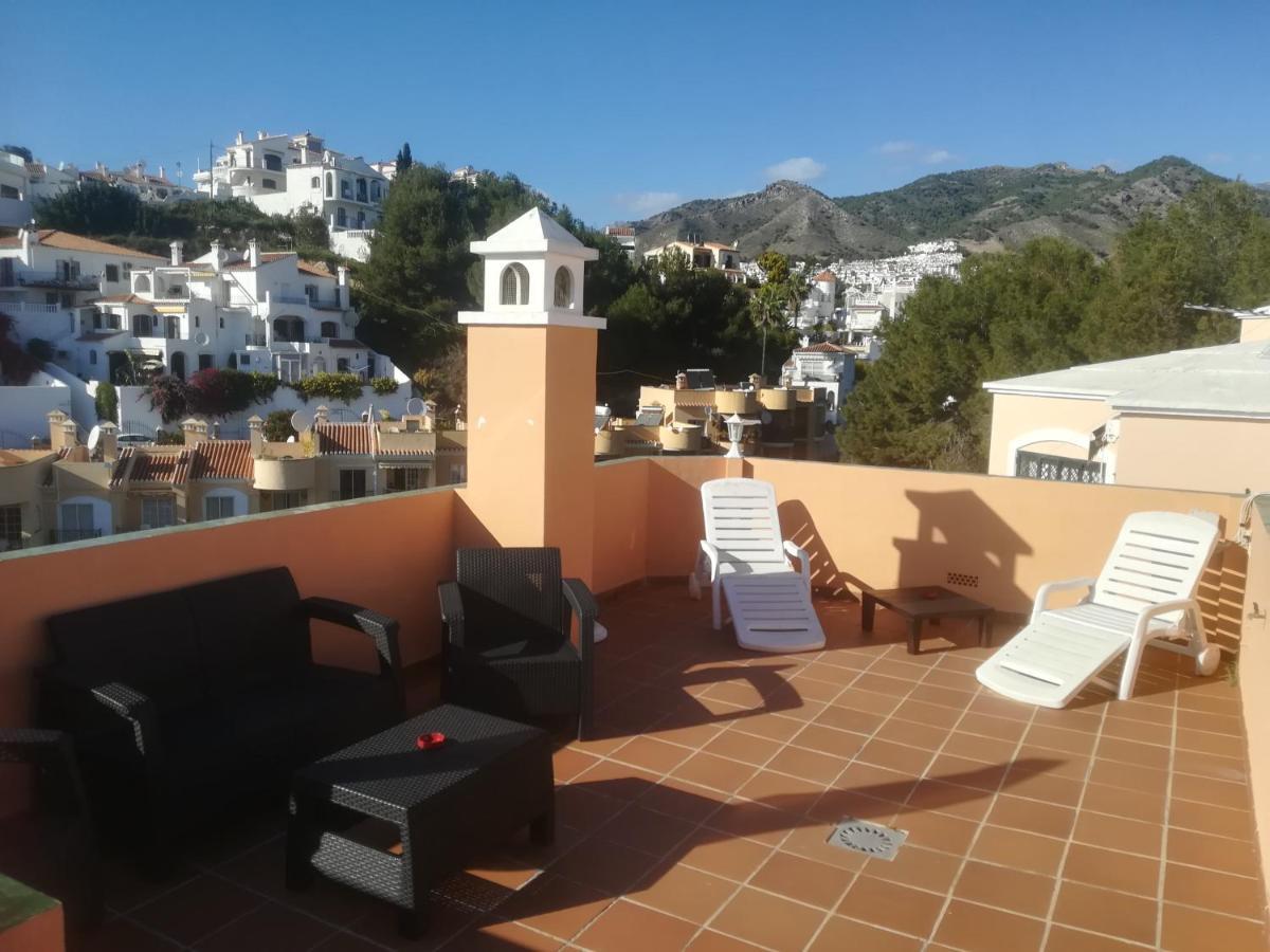 Burriana Sleeps 8 Private Pool Сasa de vacaciones Nerja