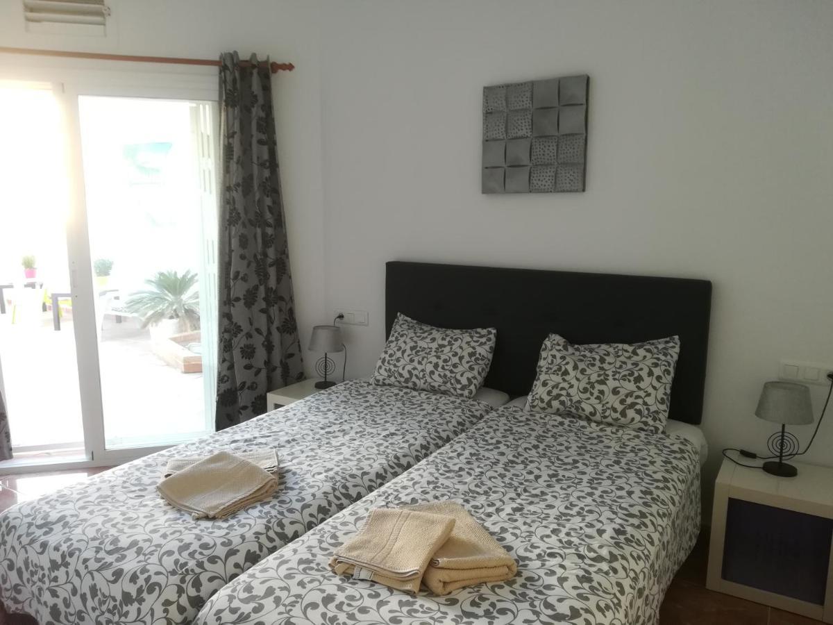 Сasa de vacaciones Burriana Sleeps 8 Private Pool *