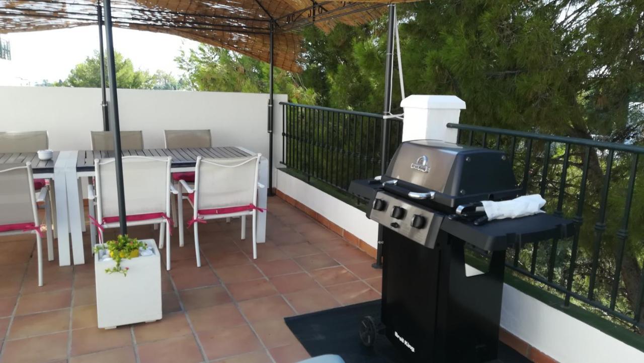 Сasa de vacaciones Burriana Sleeps 8 Private Pool *