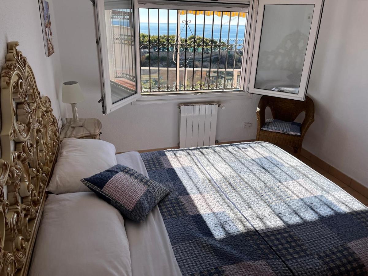 Сasa de vacaciones Delightful Burriana House With Magnificent & Sea Views. Nerja