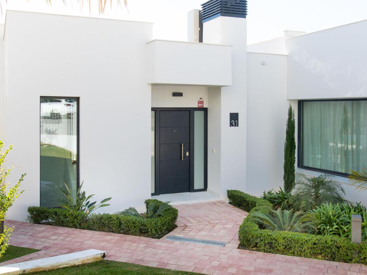 Royal Palm By Interhome Nerja