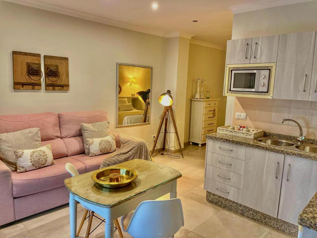 Boutique Plaza Cantarero Pensión Nerja