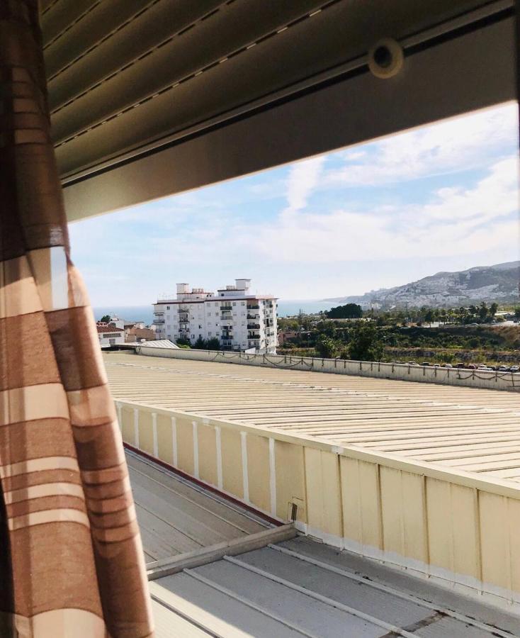 En El Centro De Nerja. Apartment Nerja