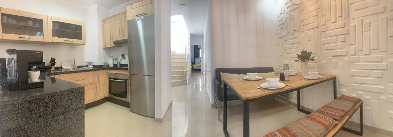 Luxury Penthouse Centre Apartment