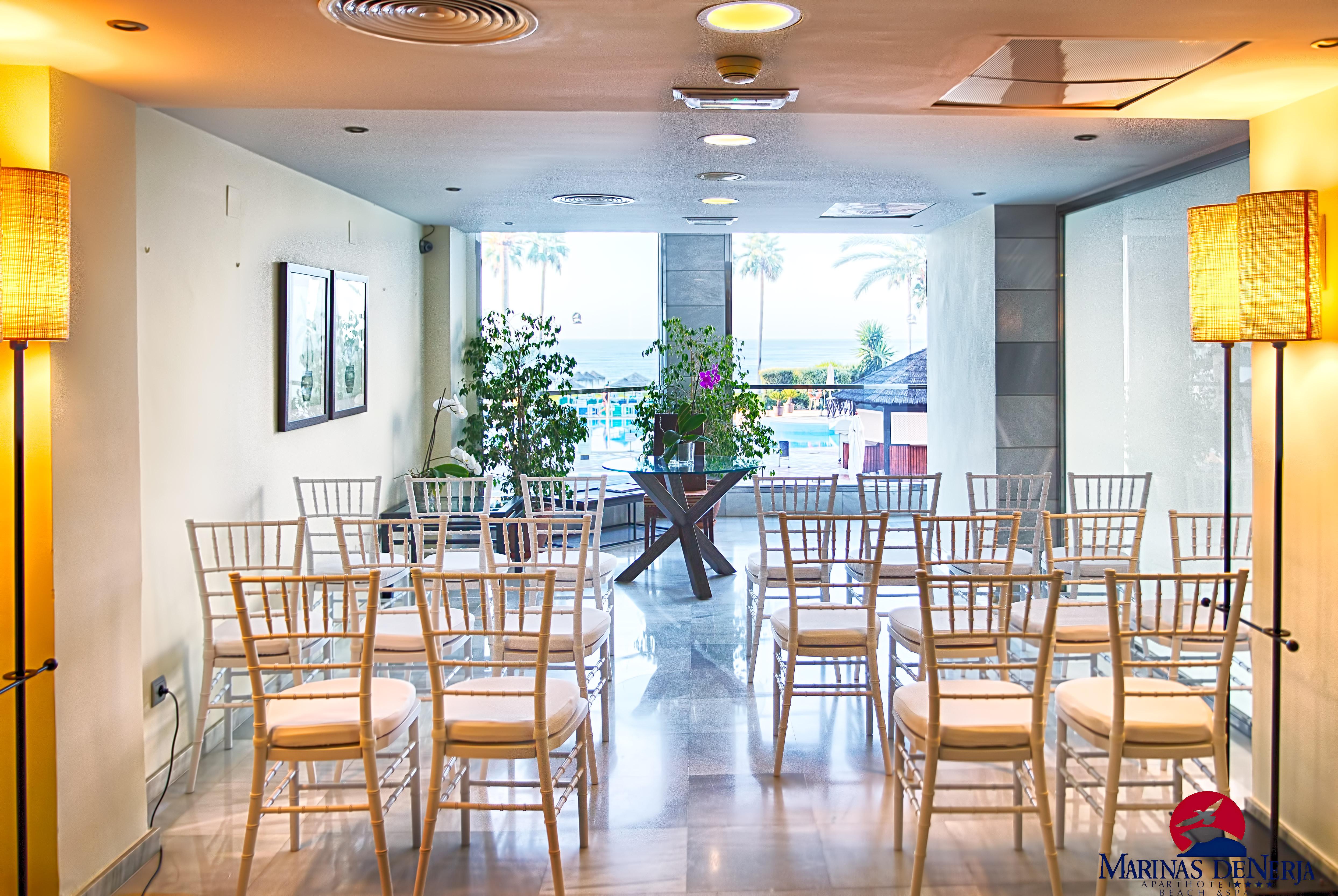 Ona Marinas De Aparthotel 4*
