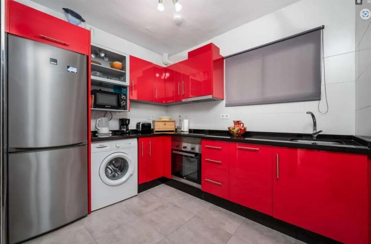 Caritas With Sea Views Holiday home