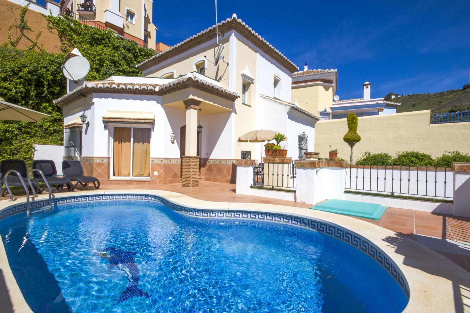 Tamango Hill Silhouse Nerja