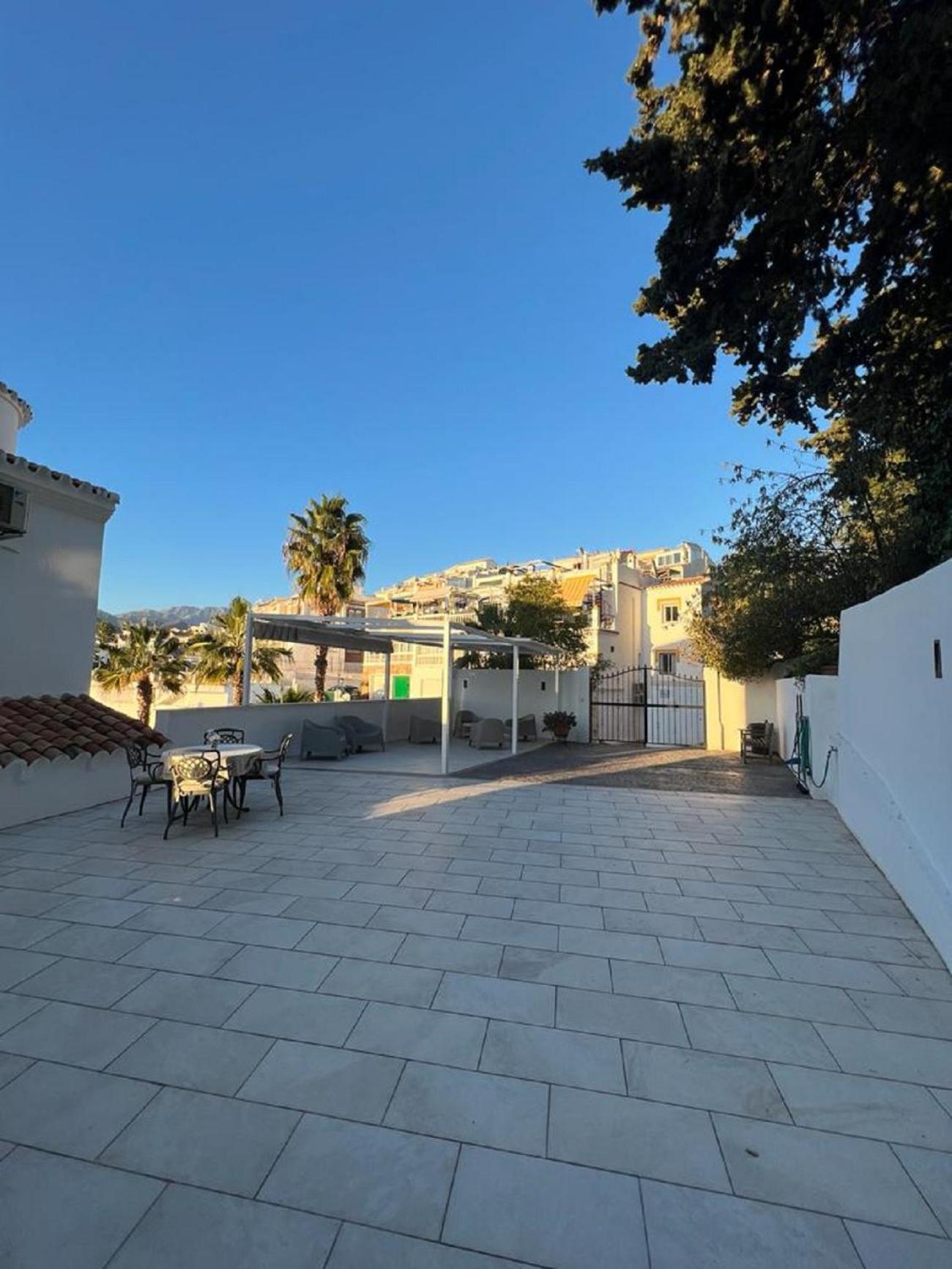 Ap393 - Almendros Villa