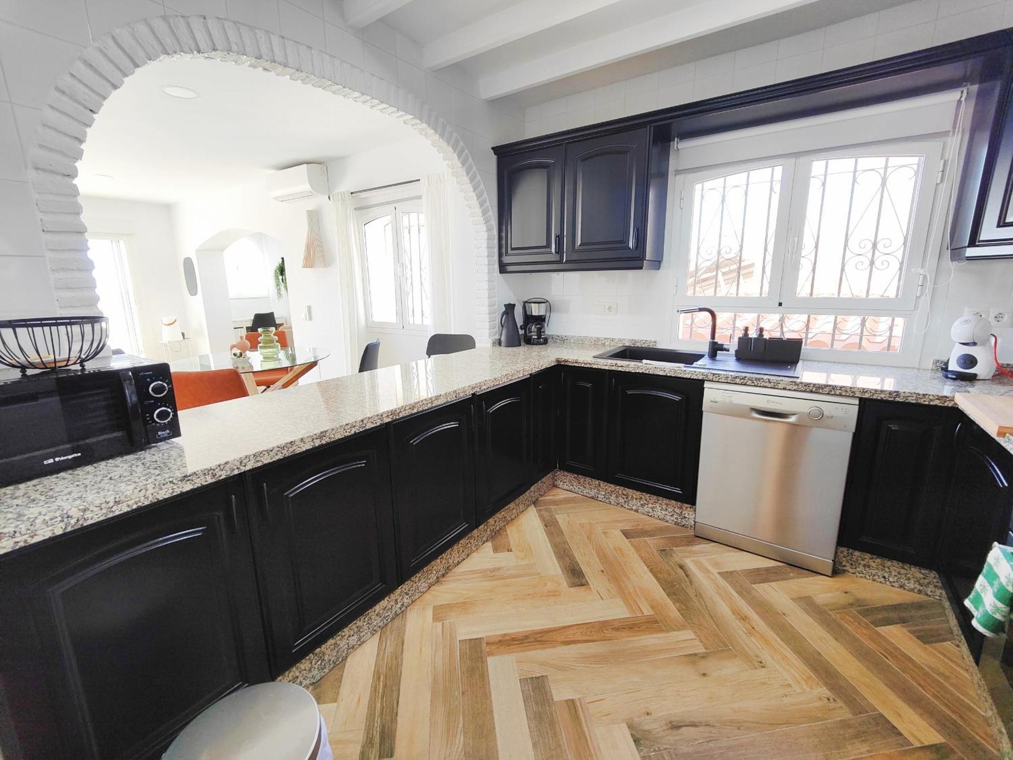 Ap393 - Almendros Villa *