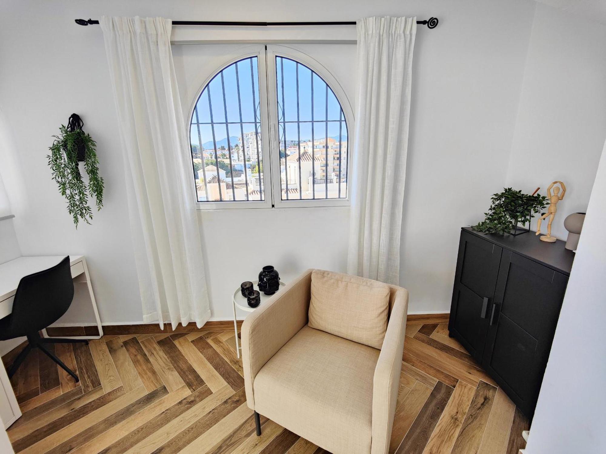 Ap393 - Almendros Villa *