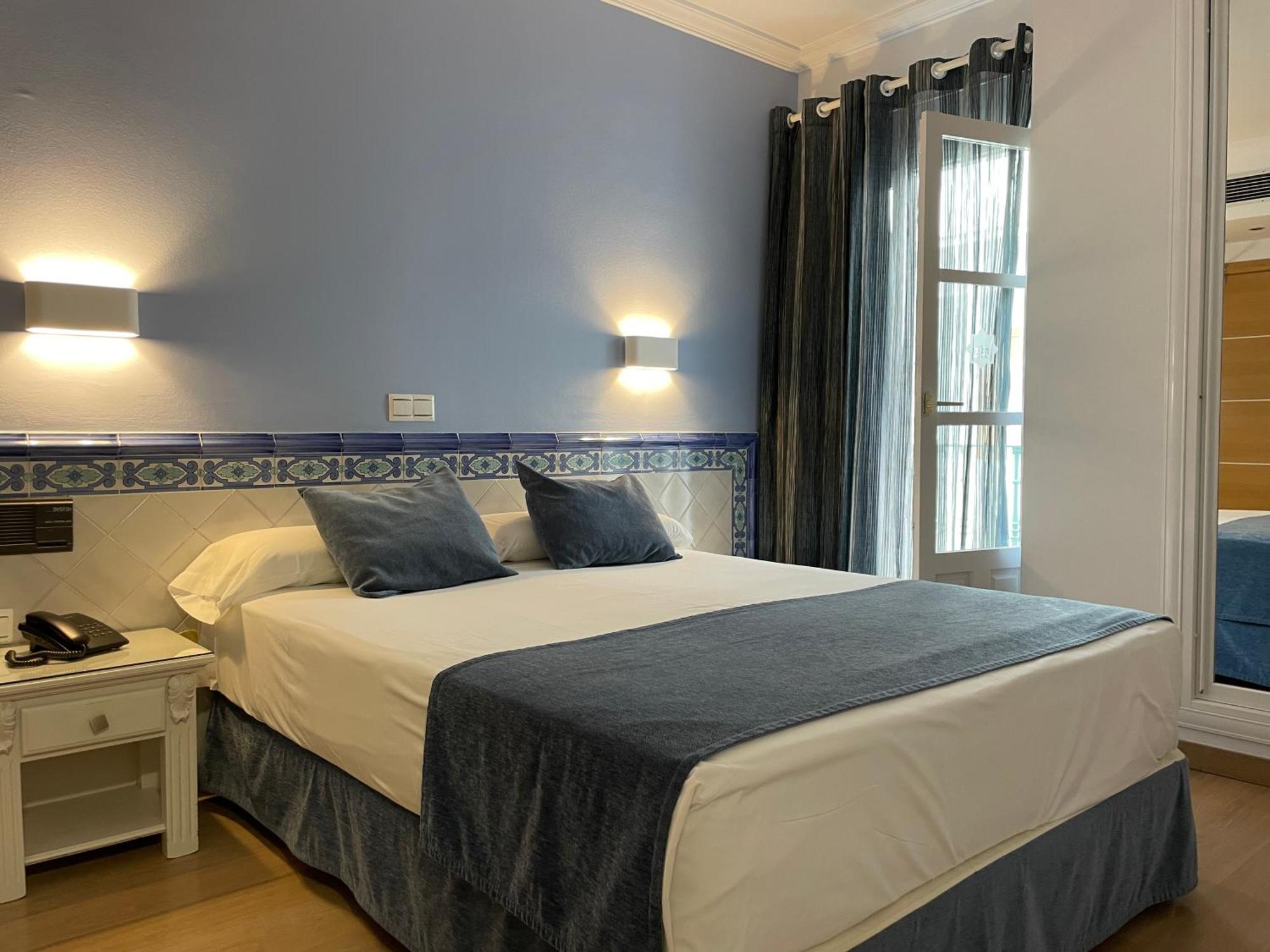 Plaza Cavana Hotel