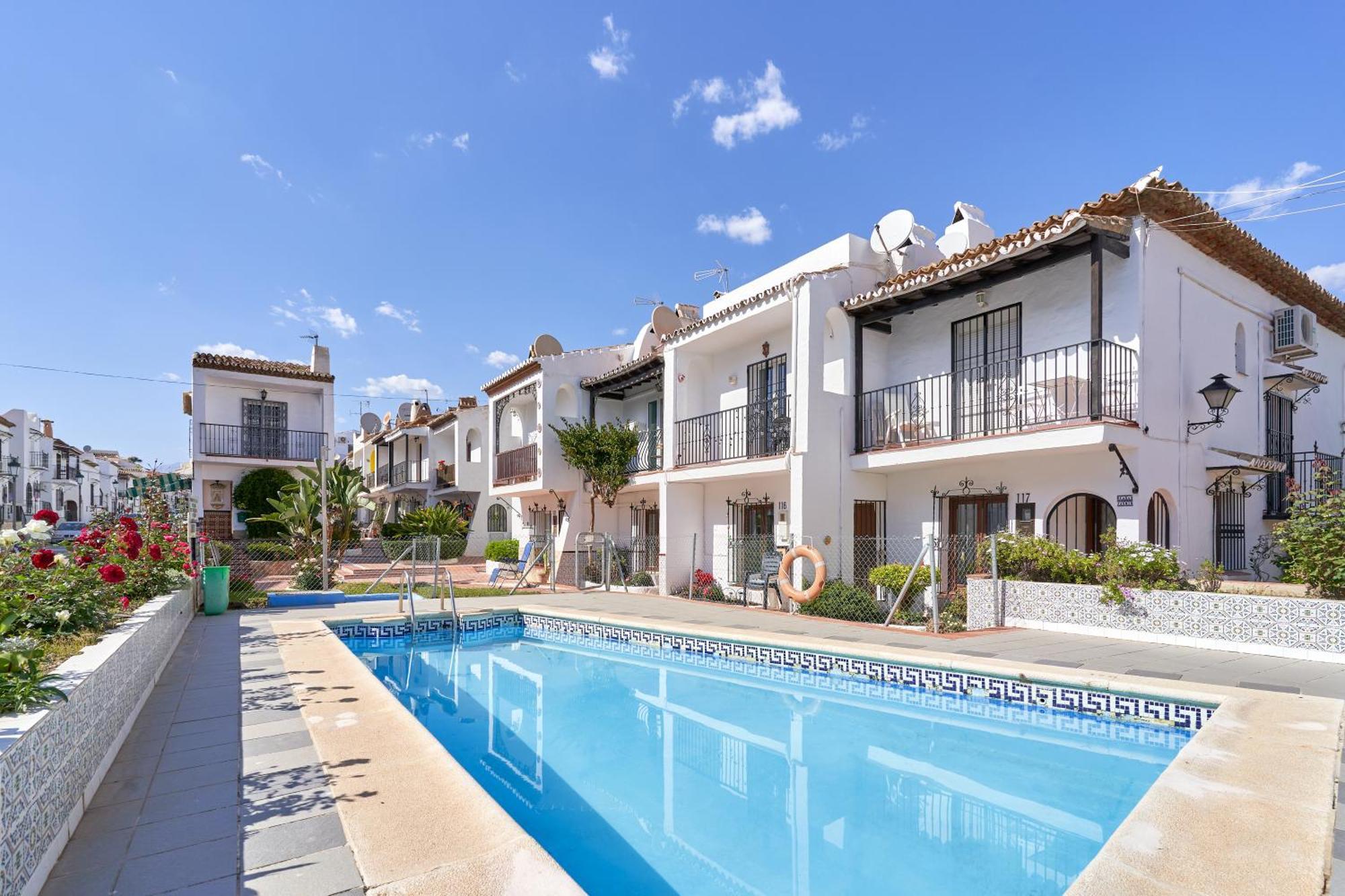 Charming Townhouse In Nueva