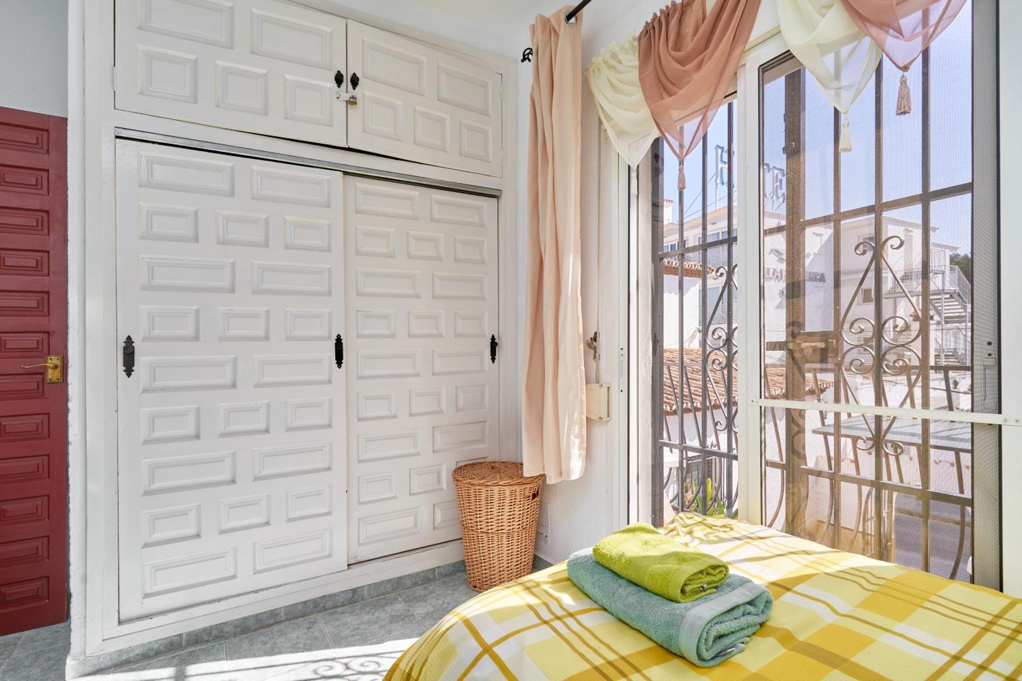 Charming Townhouse In Nueva