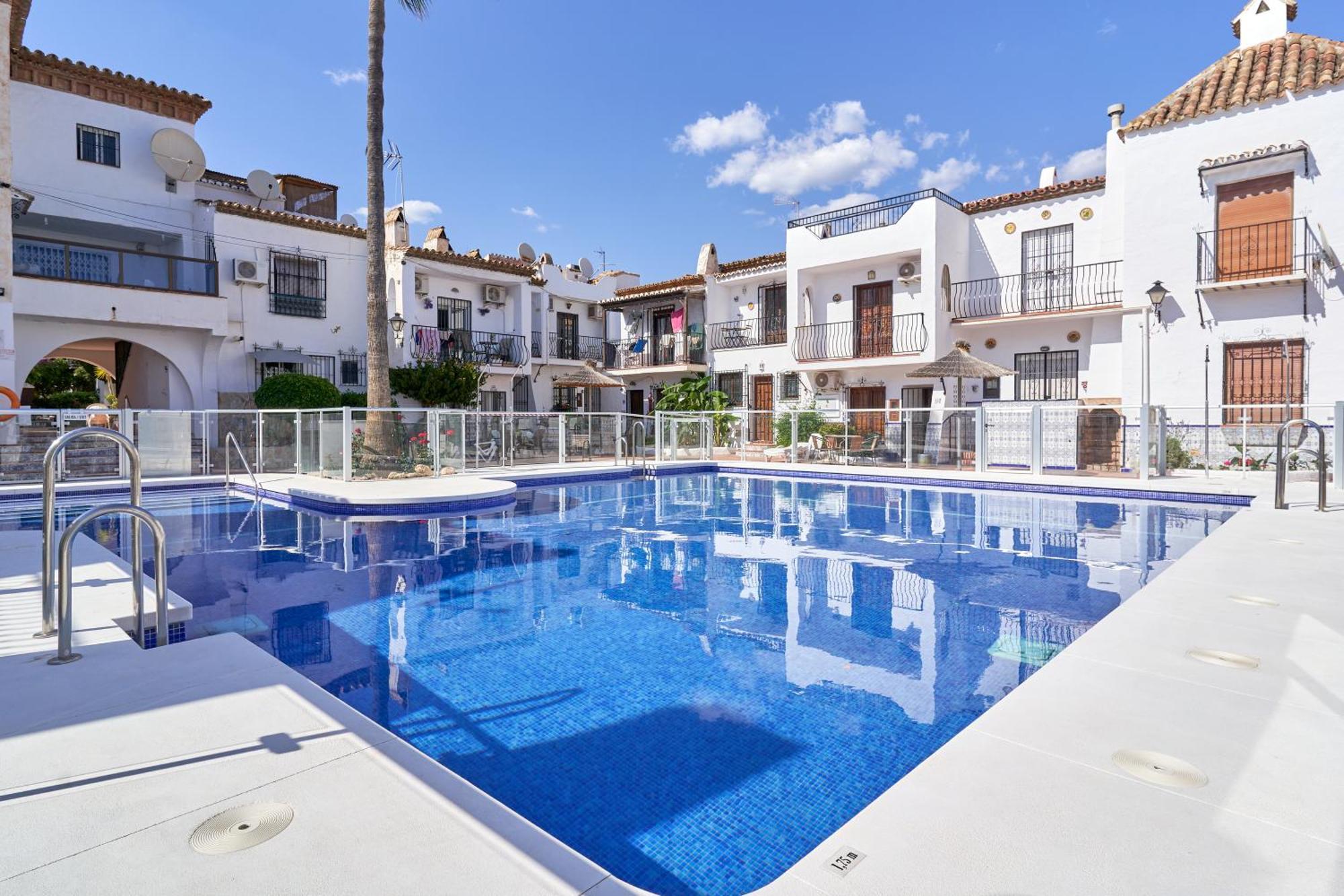 Charming Townhouse In Nueva Сasa de vacaciones