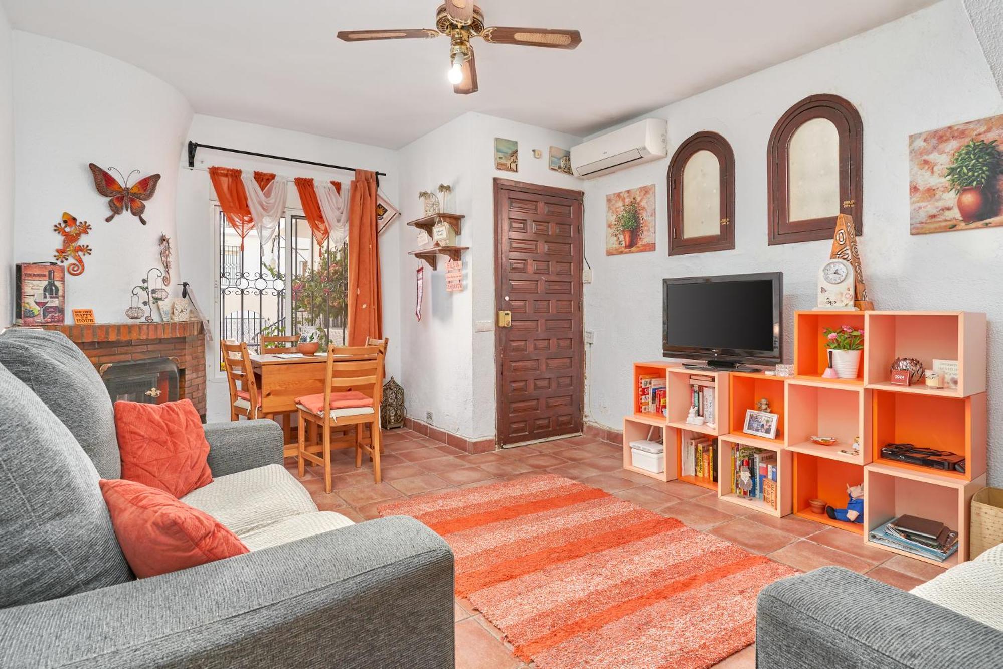 Charming Townhouse In Nueva Сasa de vacaciones *