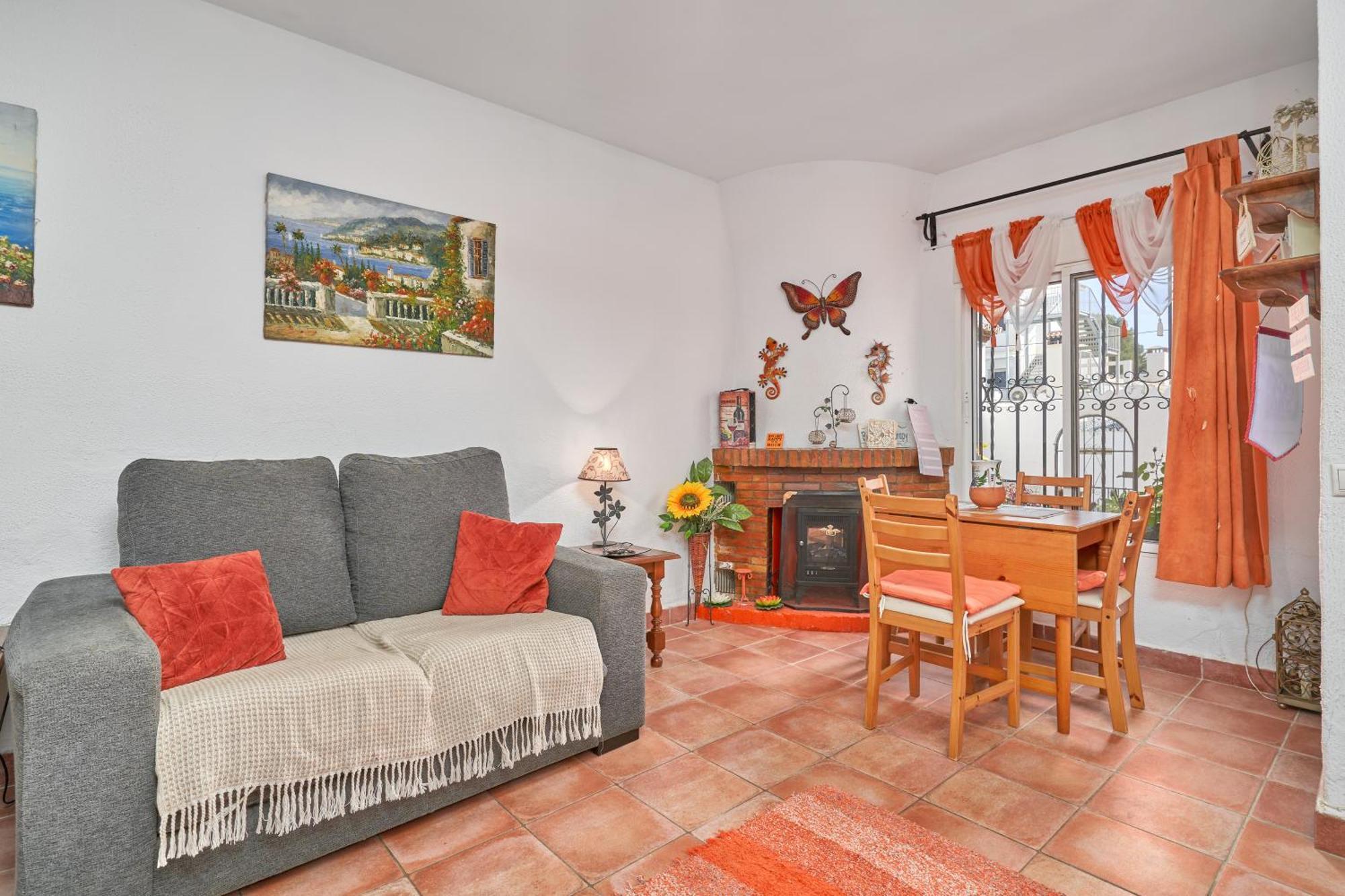 Charming Townhouse In Nueva *