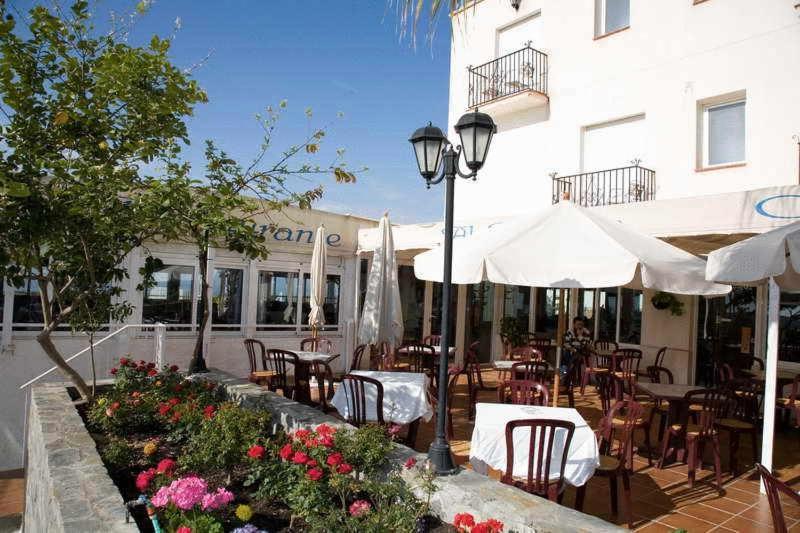 Hotel Al-andalus 3*
