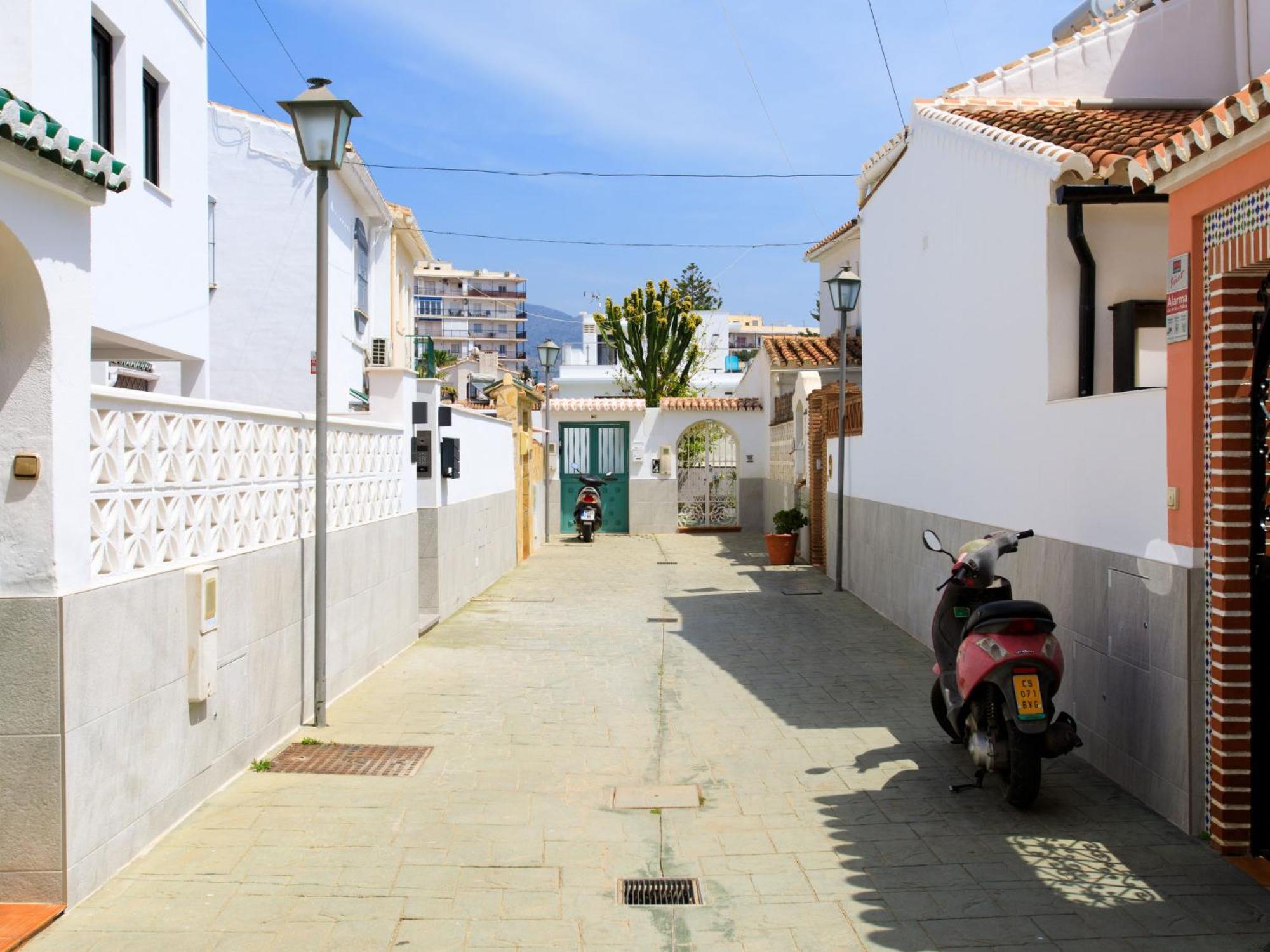 Casa de férias Town Center House With Jacuzzi