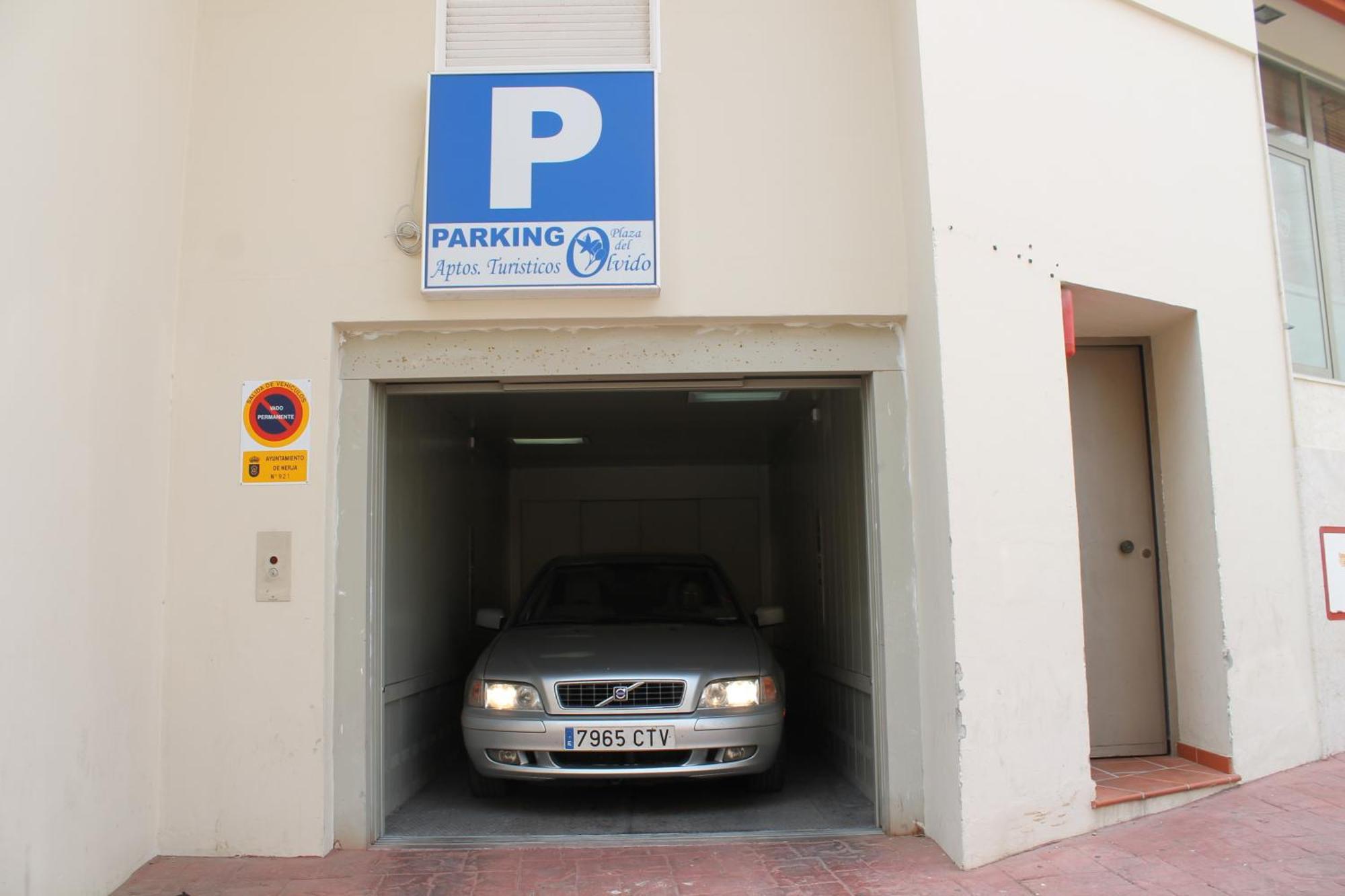 Turisticos Plaza Del Olvido Apartment Nerja
