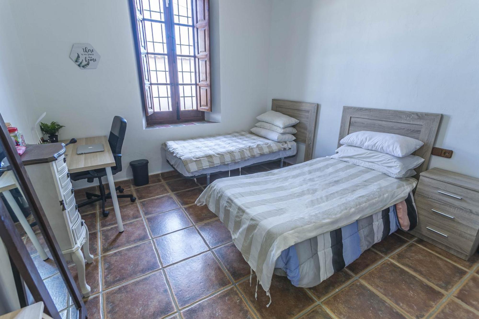 Canovas - Leones Villa