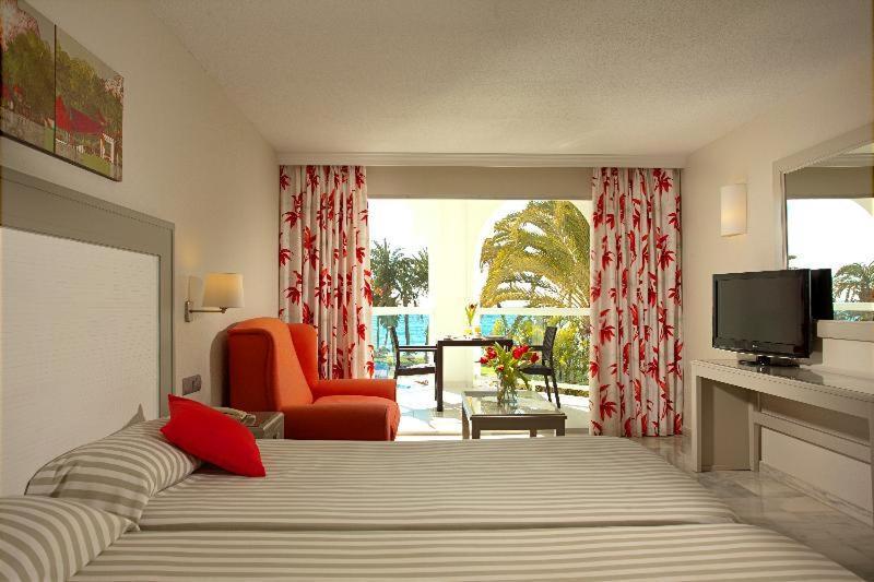 Aparthotel Ona Marinas De 4*
