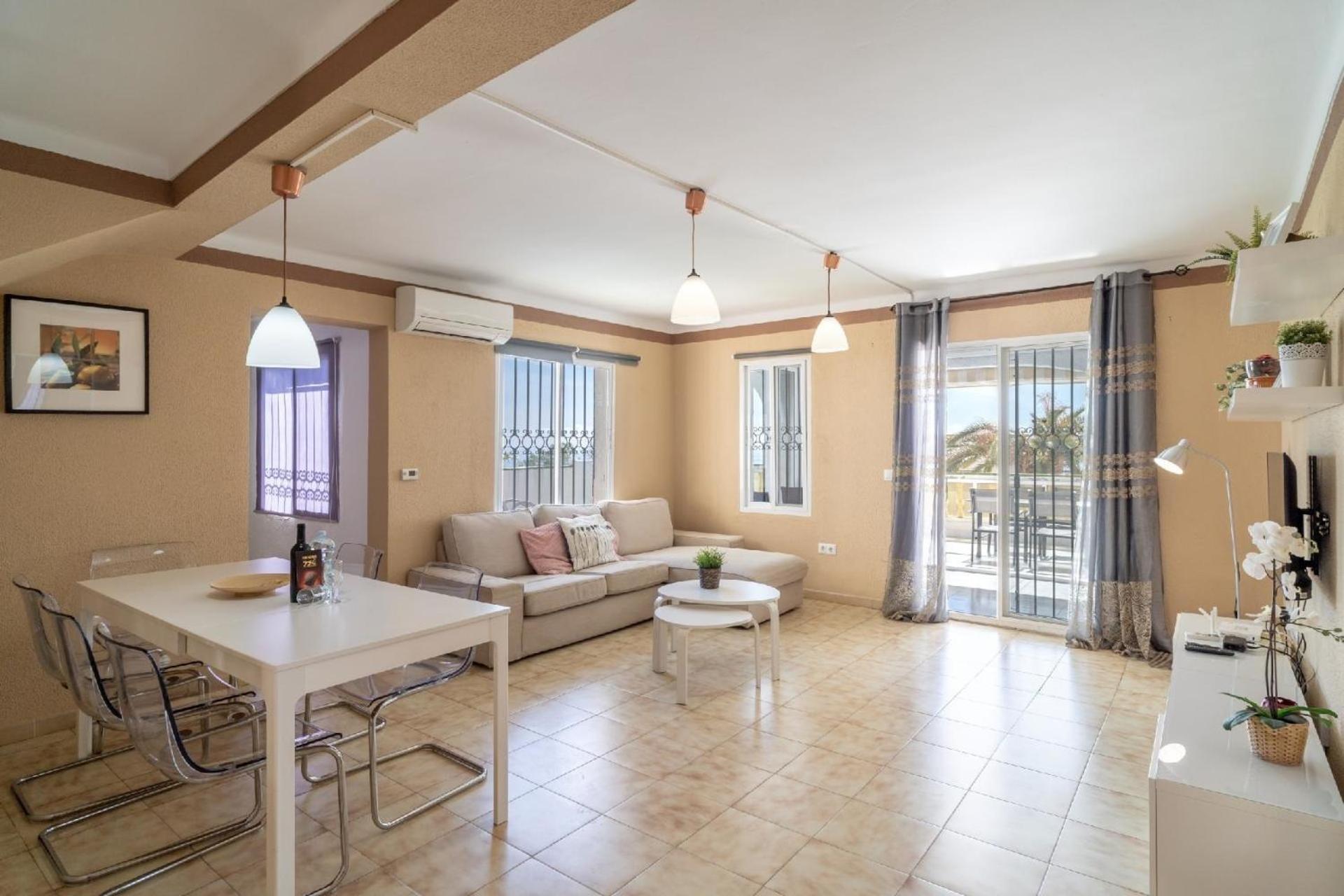Mit Privatpool Fuer 5 Personen Ca 100 Qm In Nerja, Andalusien Costa Del Sol