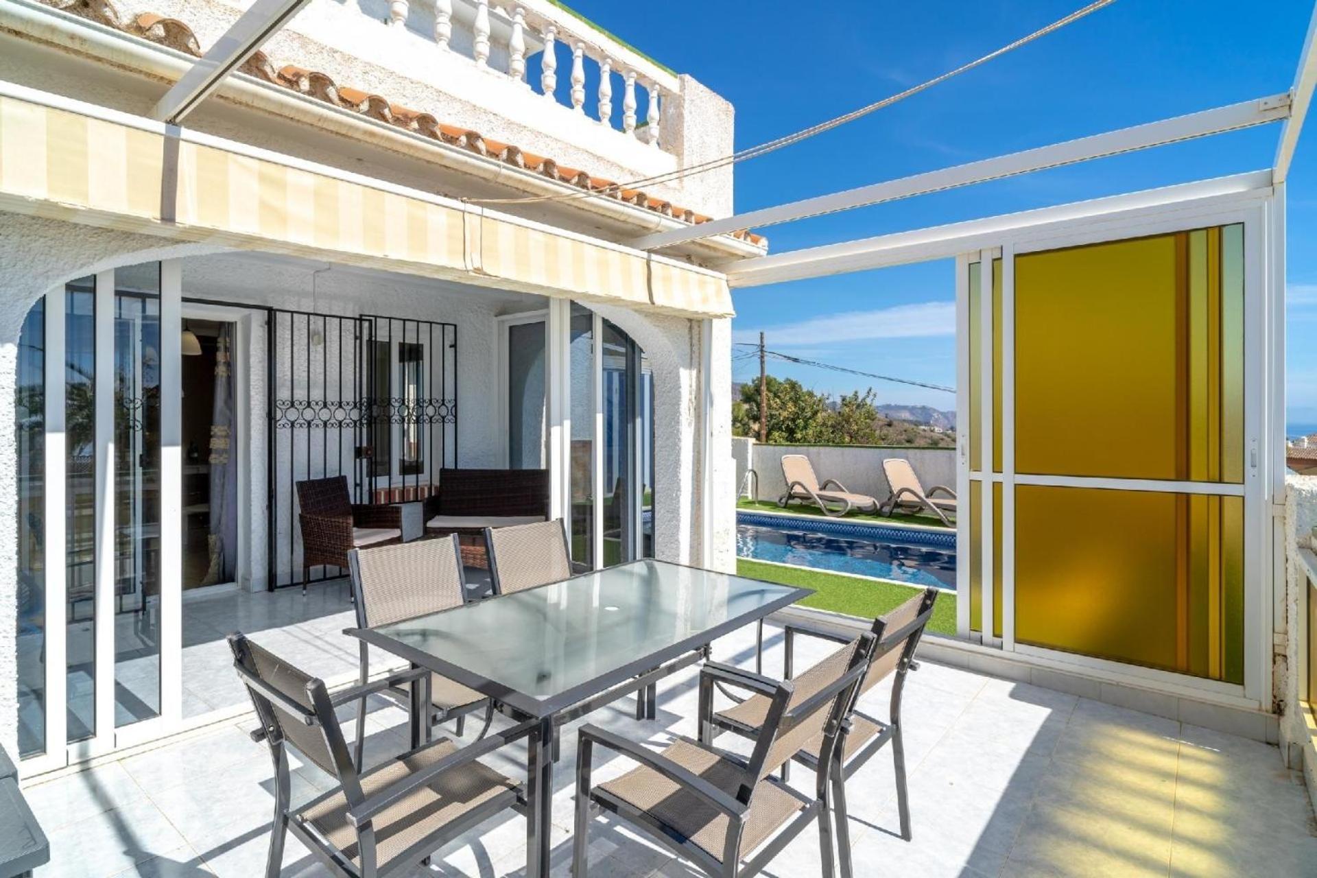 Mit Privatpool Fuer 5 Personen Ca 100 Qm In Nerja, Andalusien Costa Del Sol * Nerja