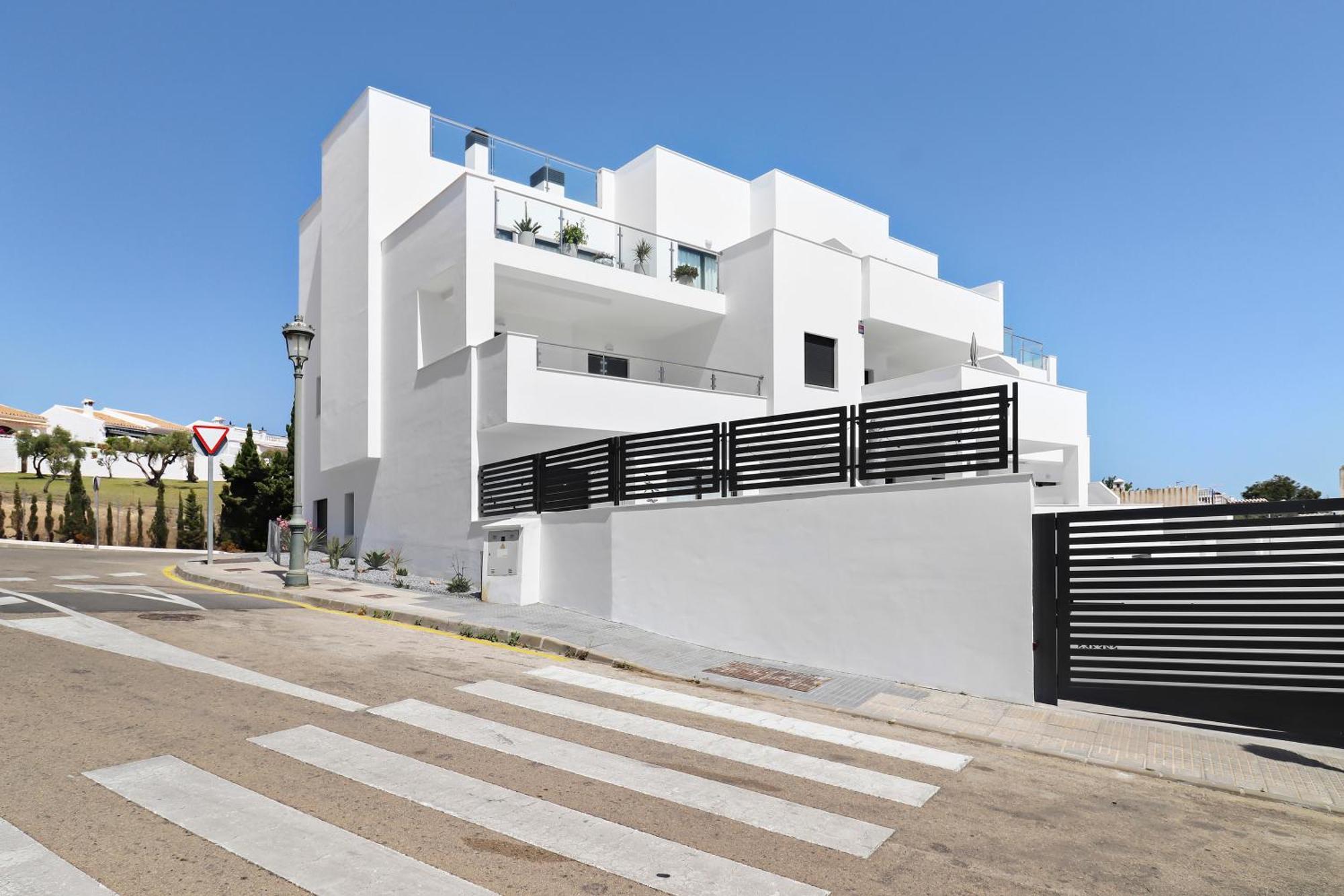 Apartment Con Piscina Y Garaje